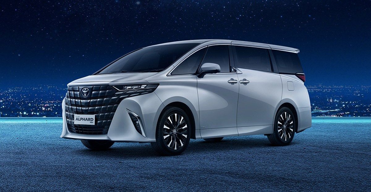 Toyota Alphard. Mewah, nyaman, dan penuh teknologi.